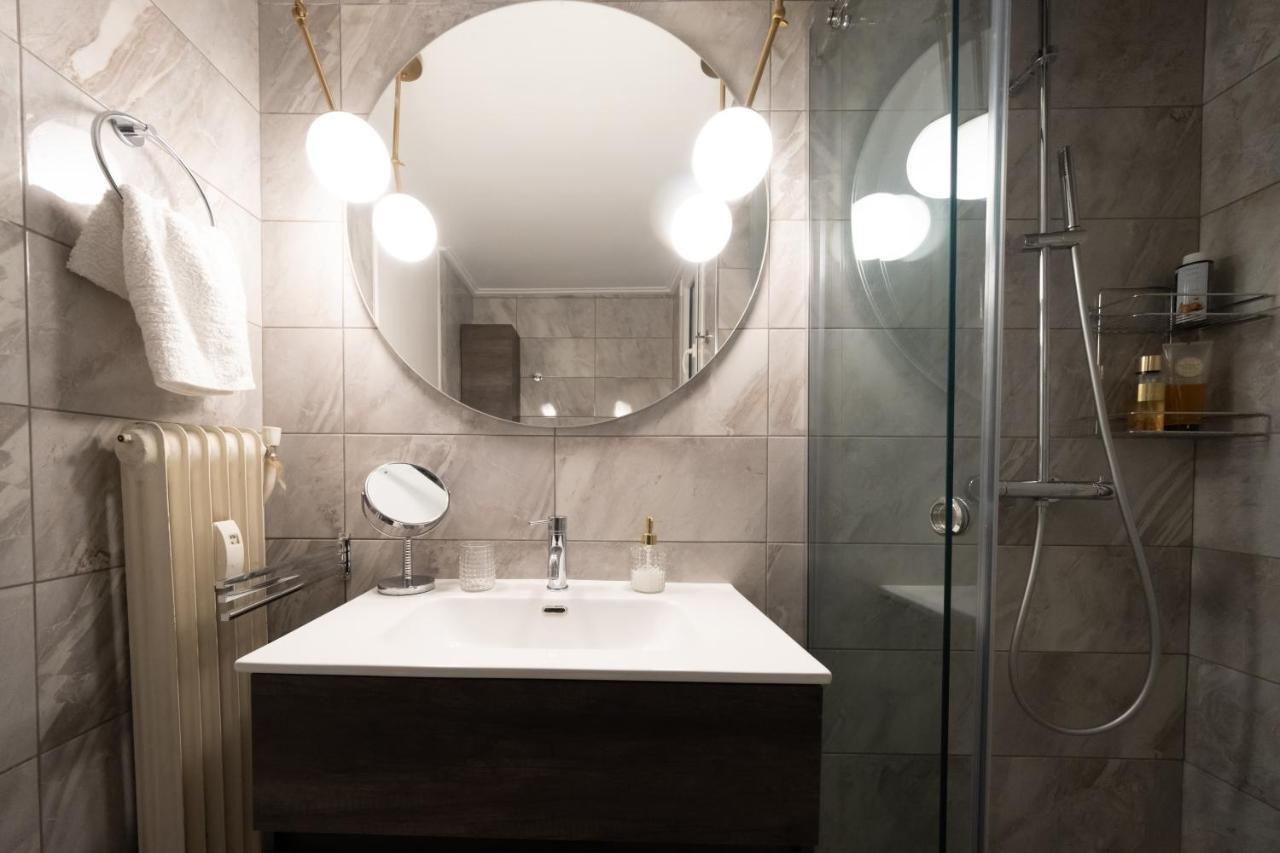 Daphnes Luxury Athens Center Apartment Esterno foto
